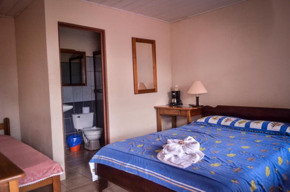 Hostel La Choza Inn