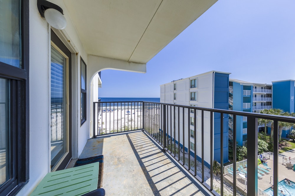 Island Sunrise Condos by Hosteeva