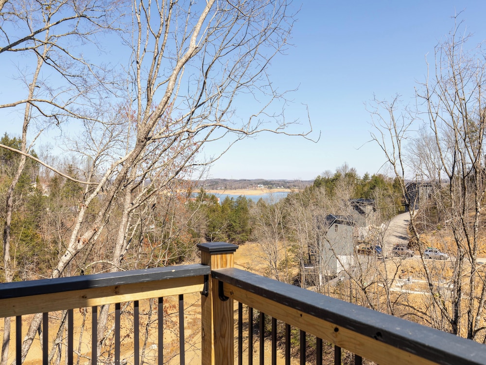 Canoe Cove