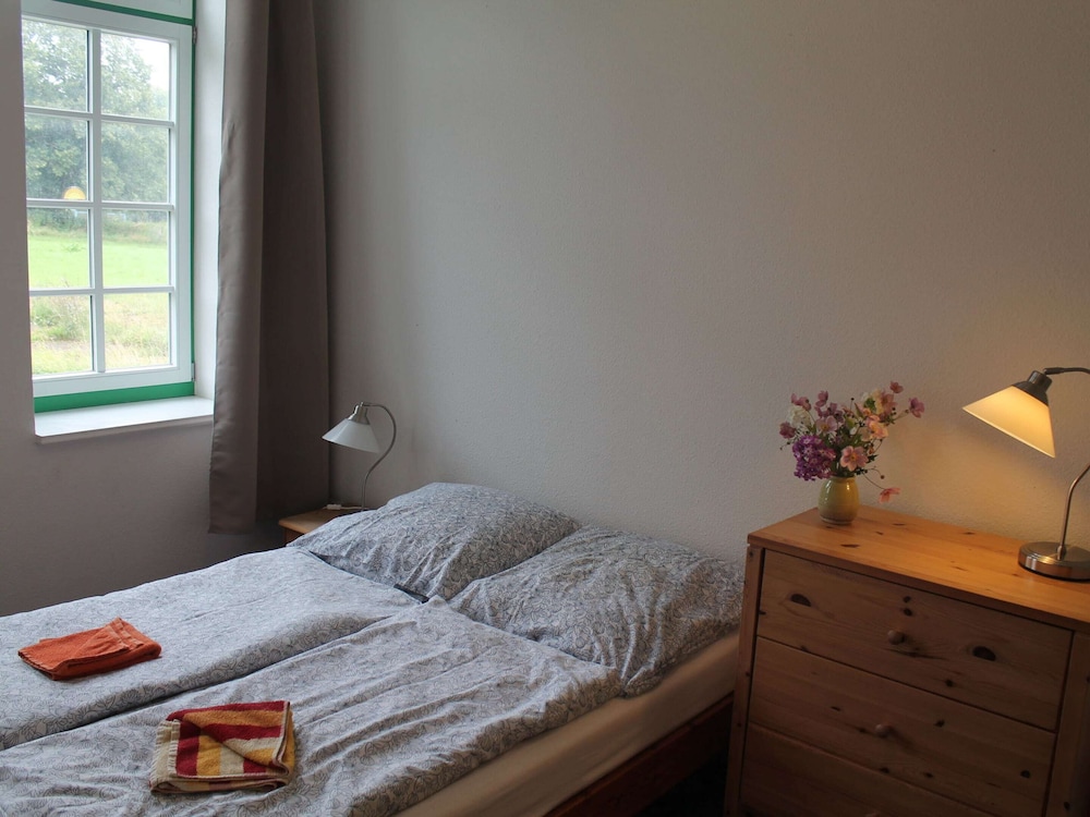 Photo 31