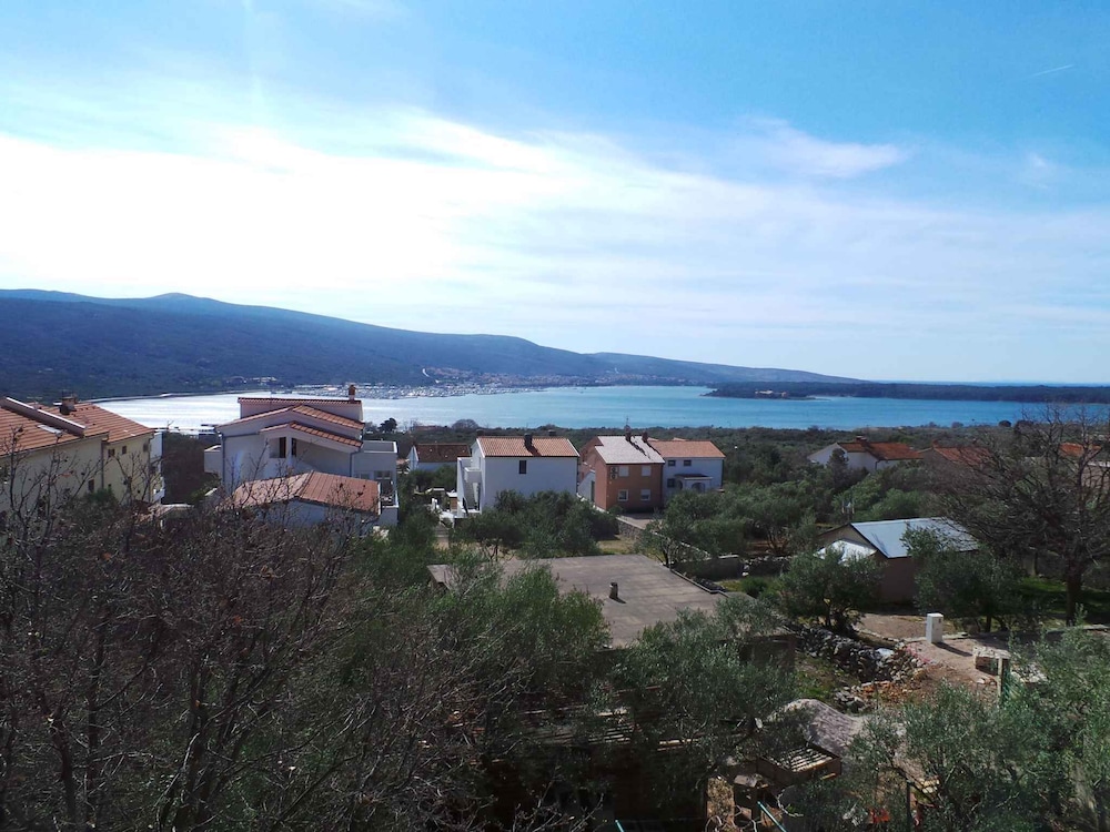 Apartments in Kornic/insel Krk 14471