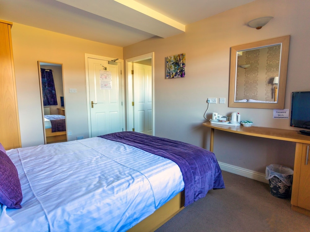 The Holly Hill Inn