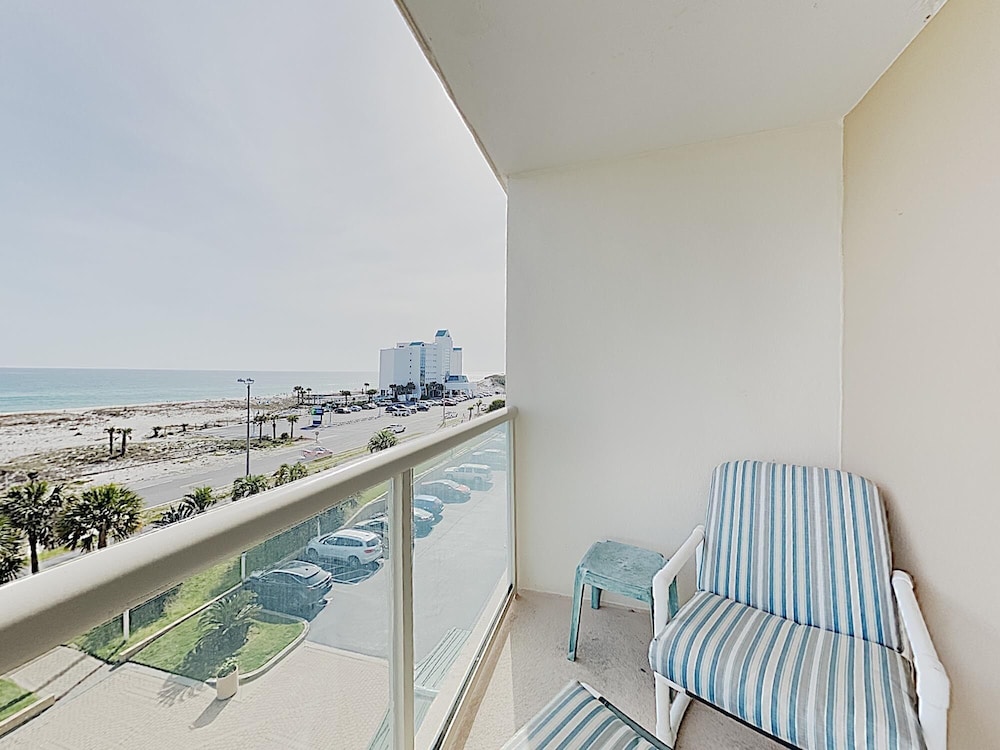 Sabine Yacht & Racquet by Southern Vacation Rentals, photo 65