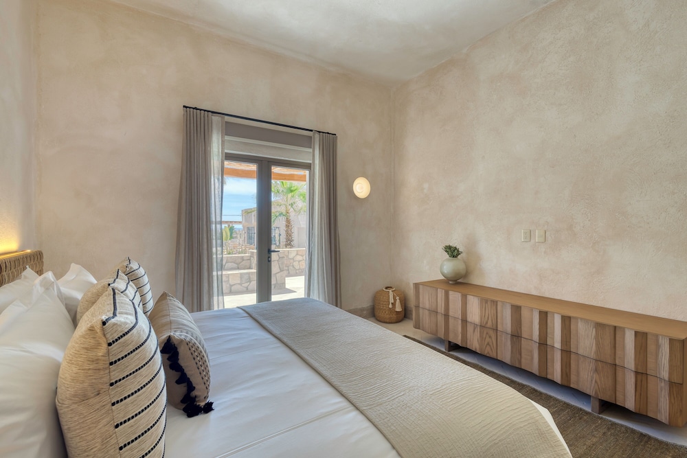 Casa Nima by Lumina