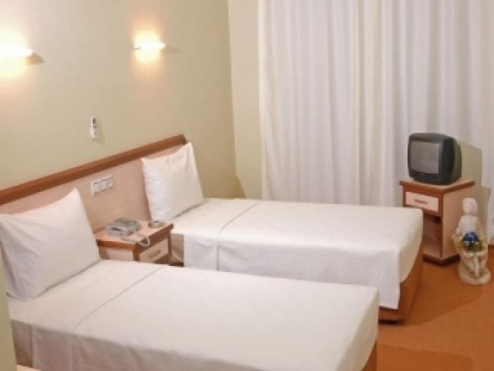 Çesme Sirin Villa Otel - Image 25
