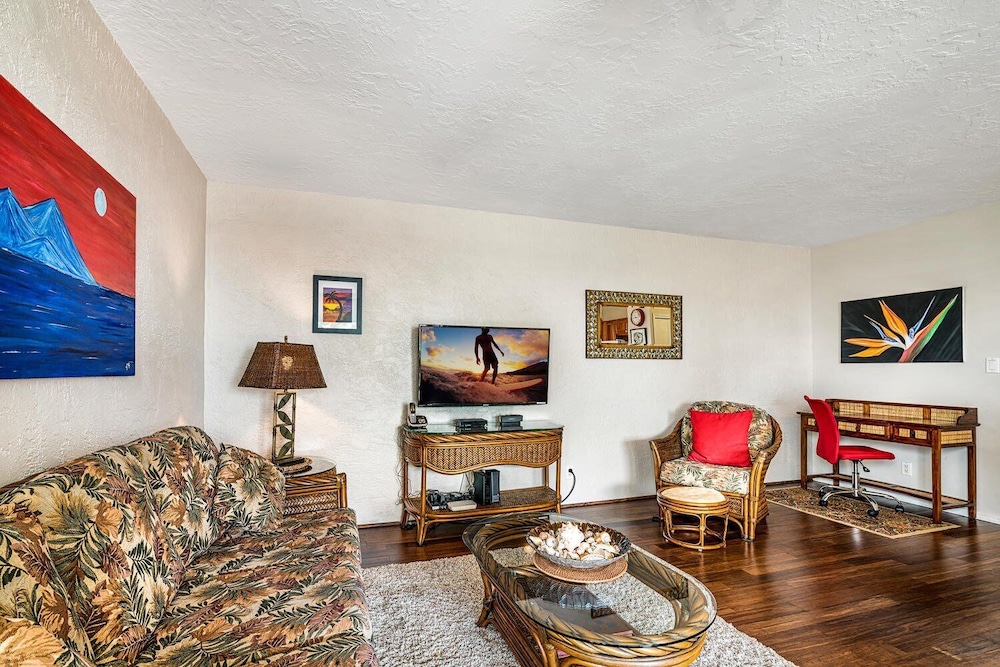 Beautiful Ocean Views - Top Floor - Concierge Included - Vrkcv