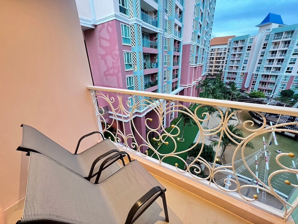 Grande Carribean Condo By Thita view 2