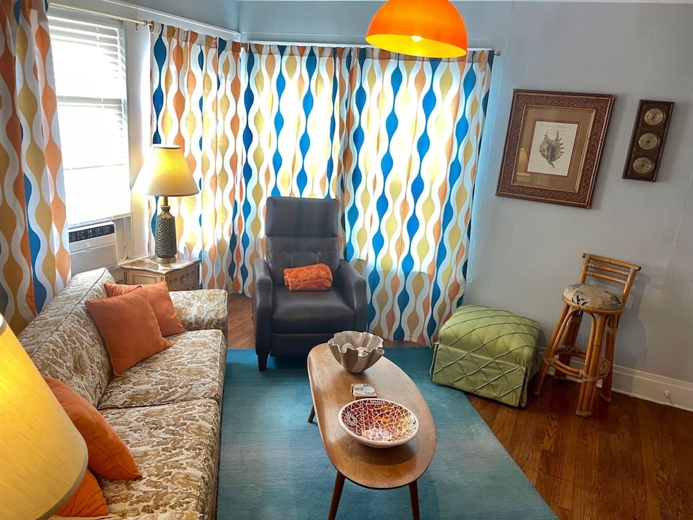 1BR Coastal Escape