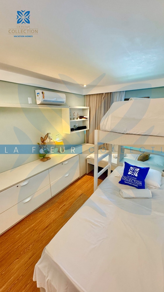 La Fleur Collection Vacation Homes