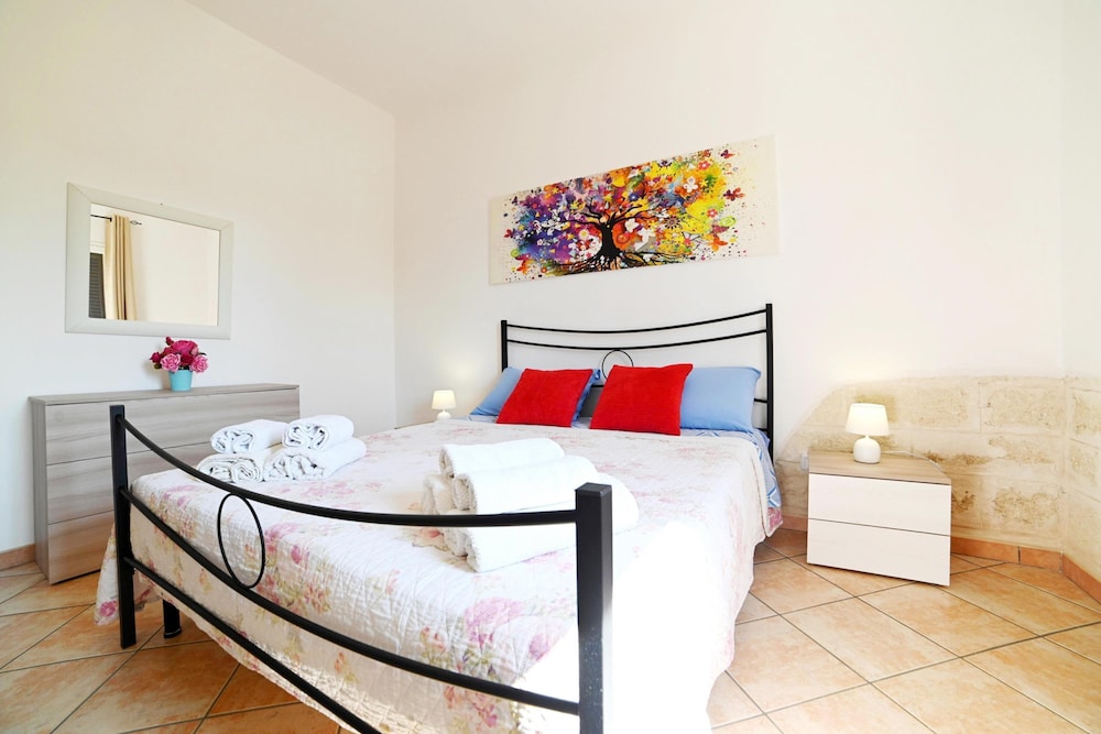 Villa Lino With Pool by Wonderful Italy