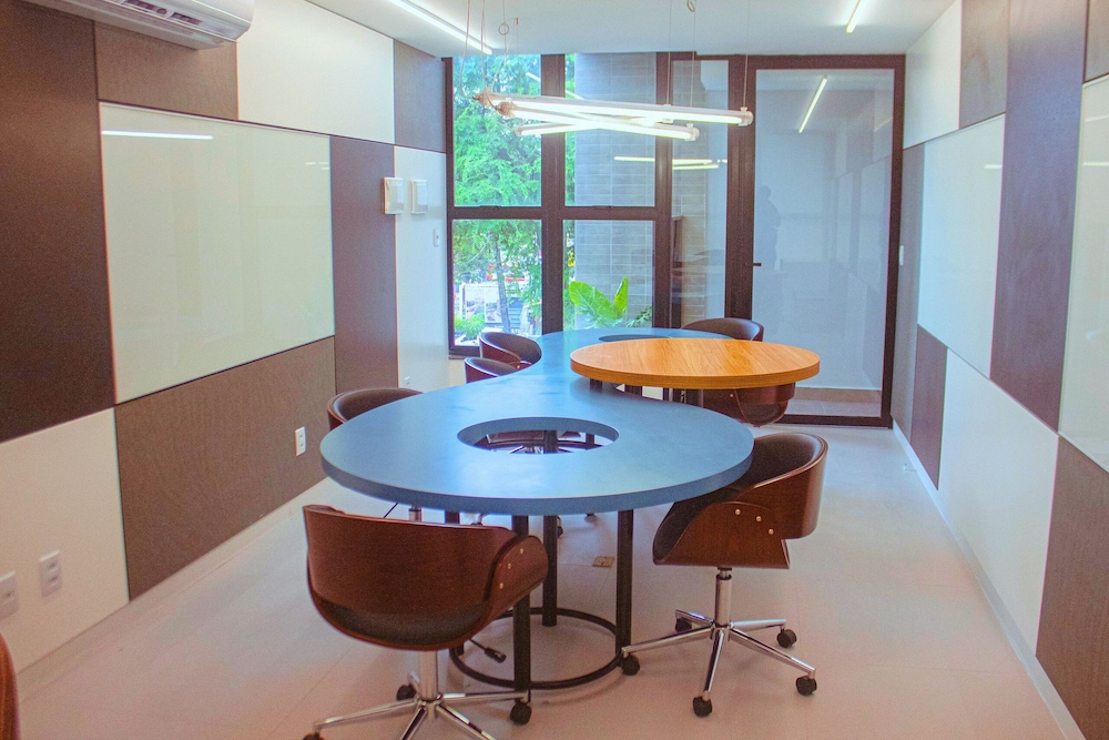 meeting & event spaces