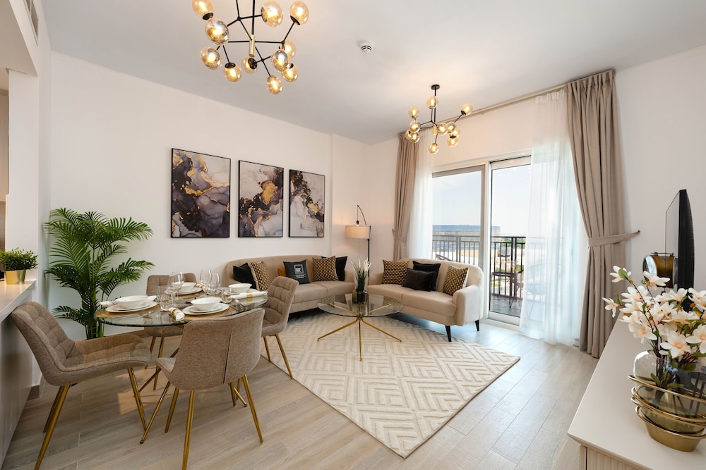 Abu Dhabi Vacations - Maison Privee - Chic Apt on Yas Island cls to ALL Main Attractions - Property Image 2