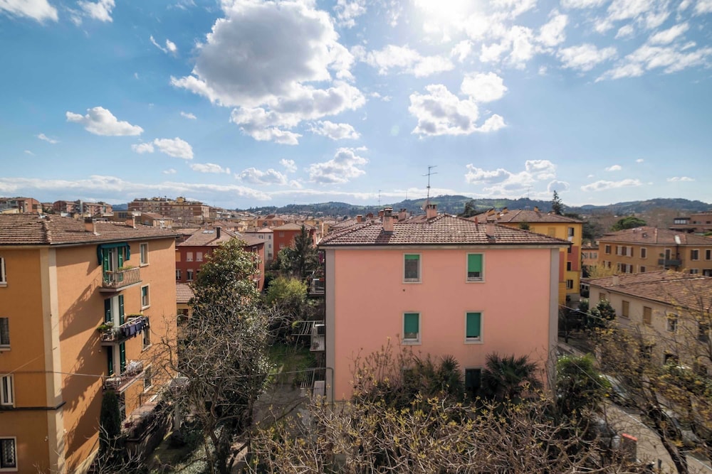 Casa Marion Stile e Comfort in un Elegante Dimora Bolognese