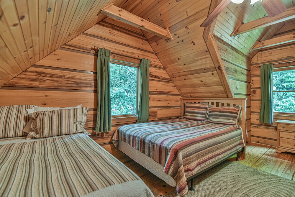 Bair Necessities relaxing Cabin