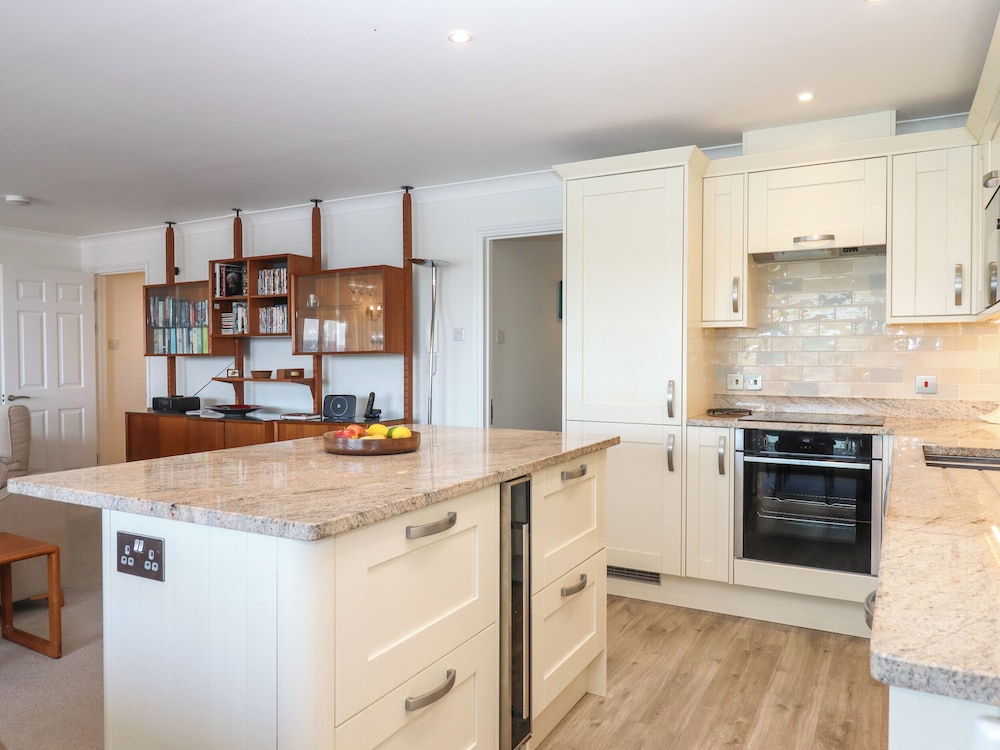 14 Burgh Island Causeway