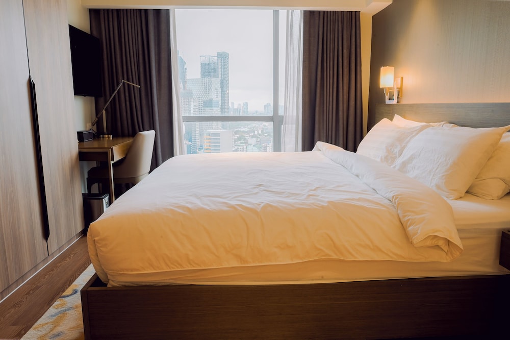 Hotel Residences at Acqua