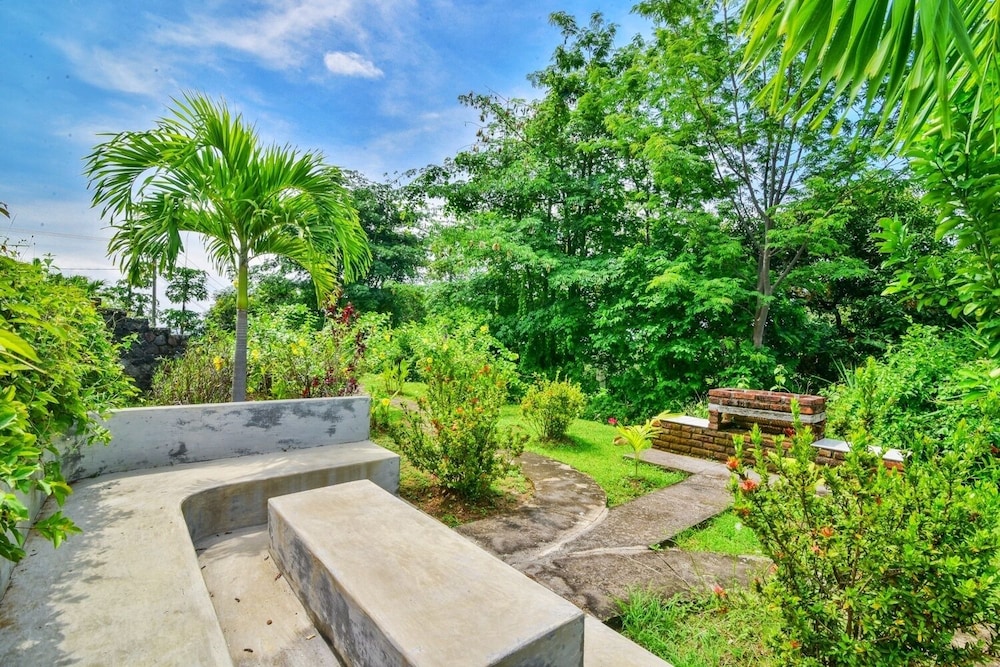 Photo 18