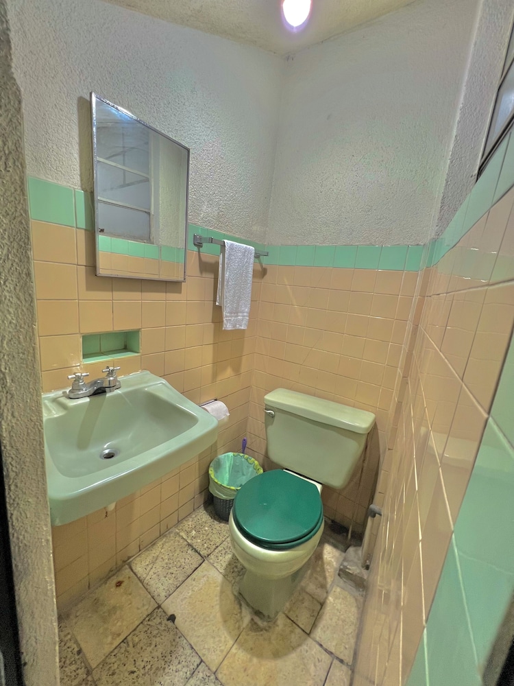 Hostal Urban