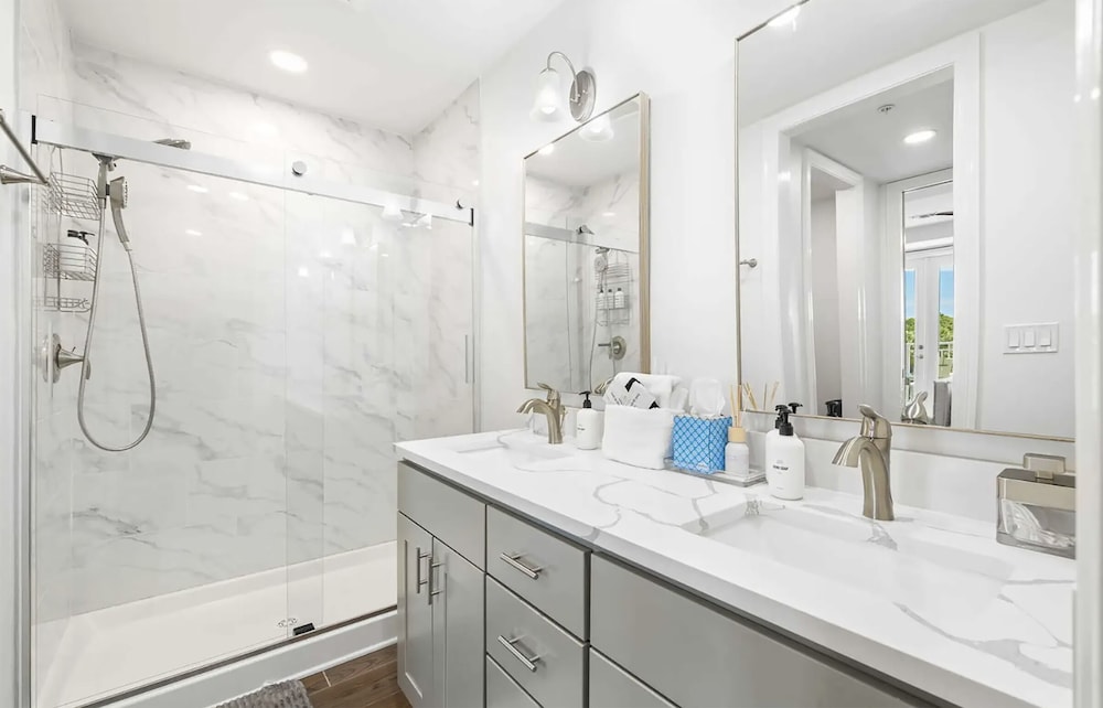 Gulf Place Residences 203