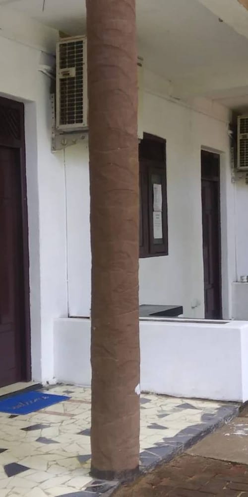 D&J Stamford Hotel - Hostel, photo 12