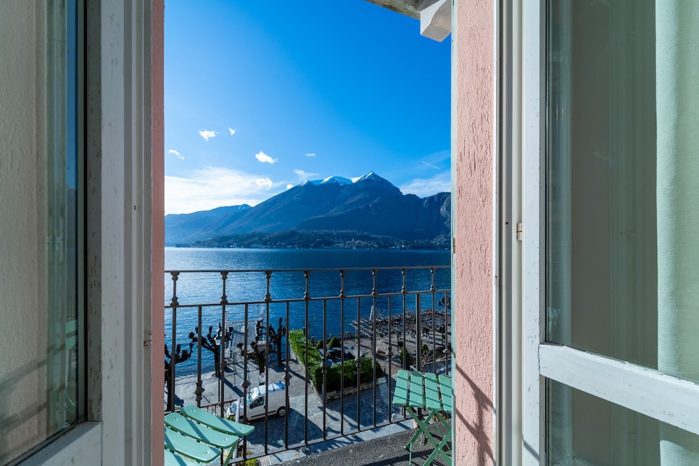 Lakefront Retreat by Wonderful Italy