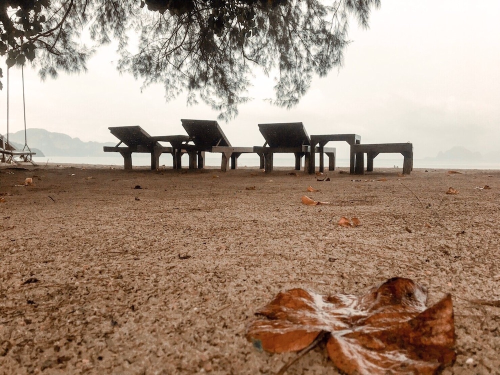PAN Beachfront Resort Krabi