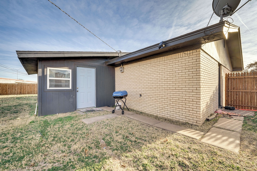 Lubbock Home: 3 Mi to Texas Tech!