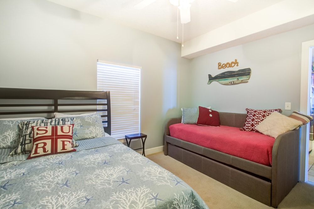 Tropic Winds 2102 by Forehand Rentals view 2