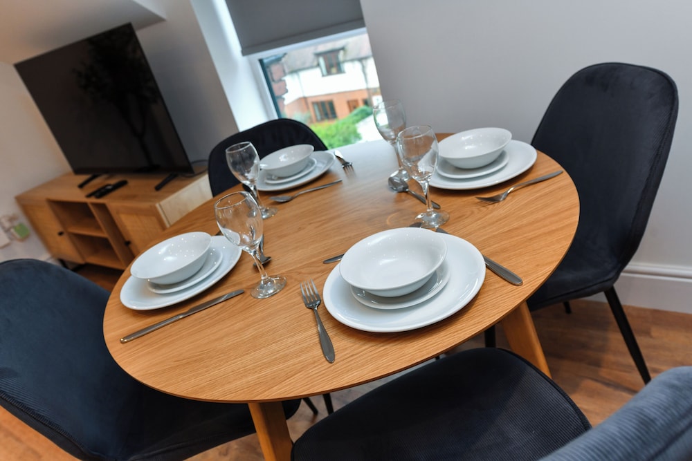 Dovecote Lane Suites