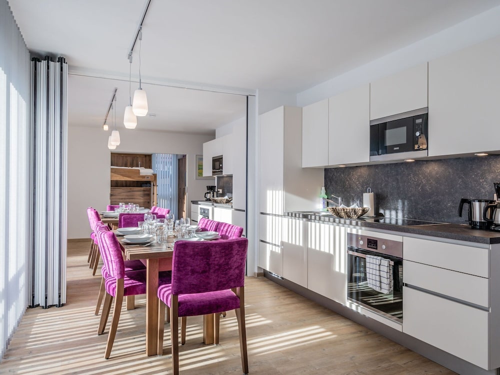 Large Apartment in Sankt Georgen With Balcony