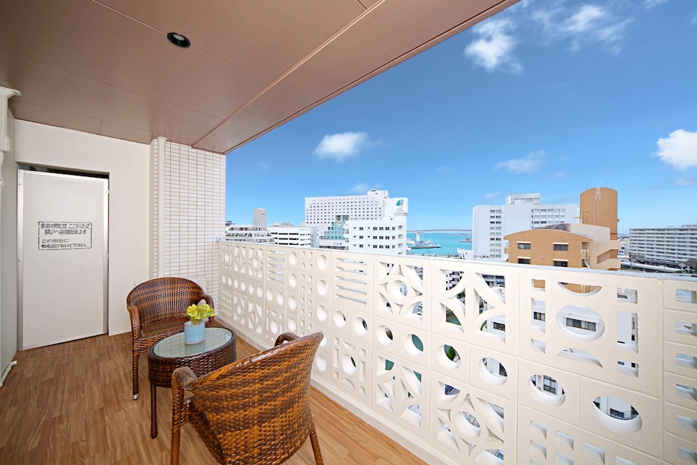 SmartCondo Tomari