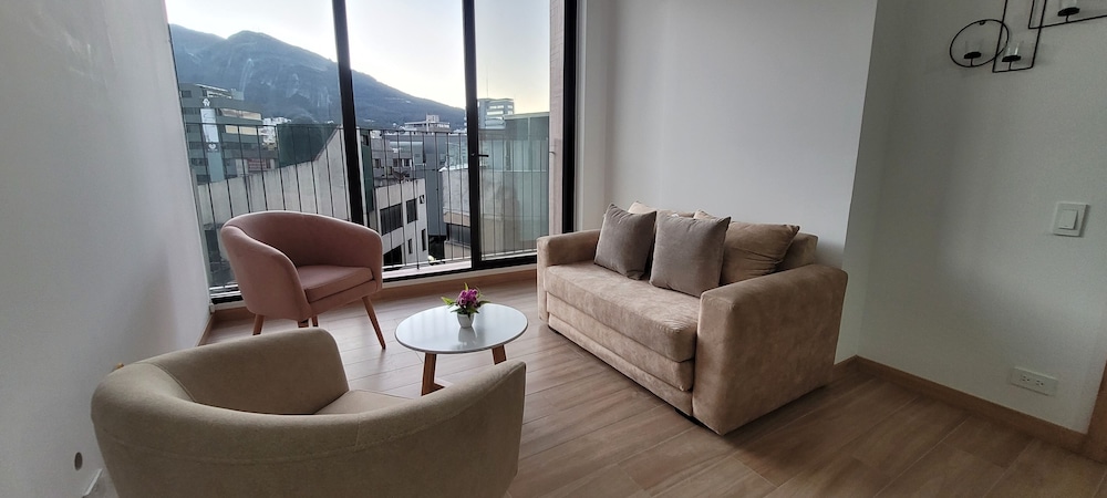 Epiq Residences