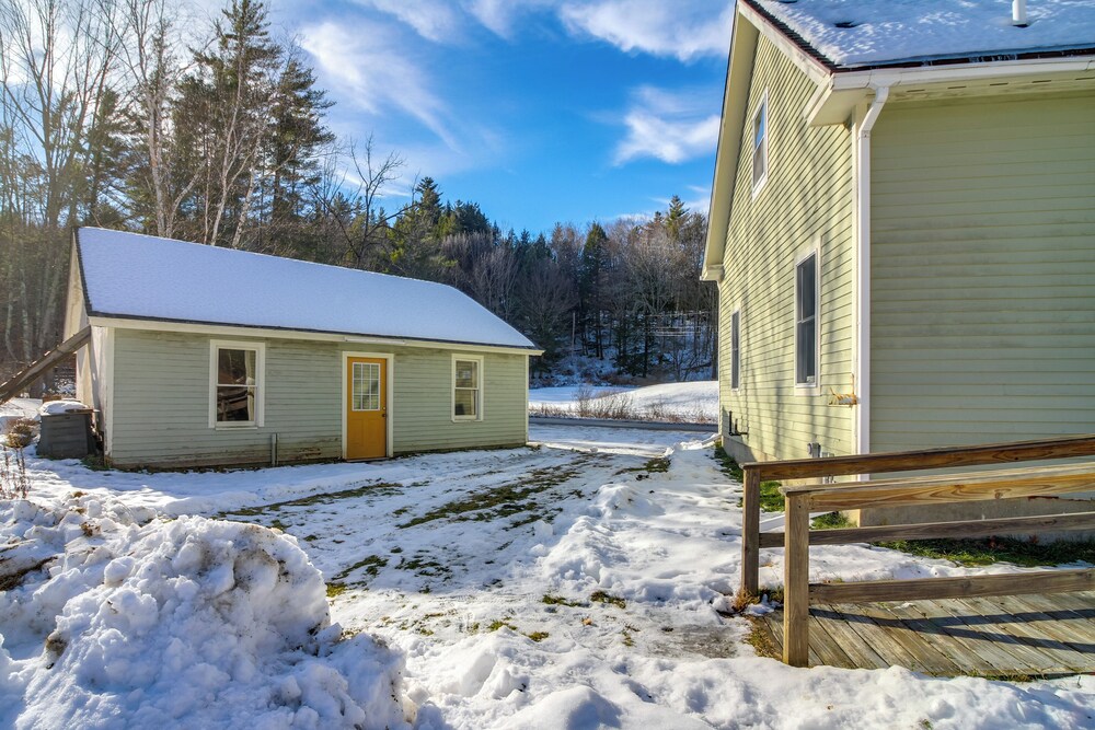 Hiking & Skiing Galore! Home in East Wallingford