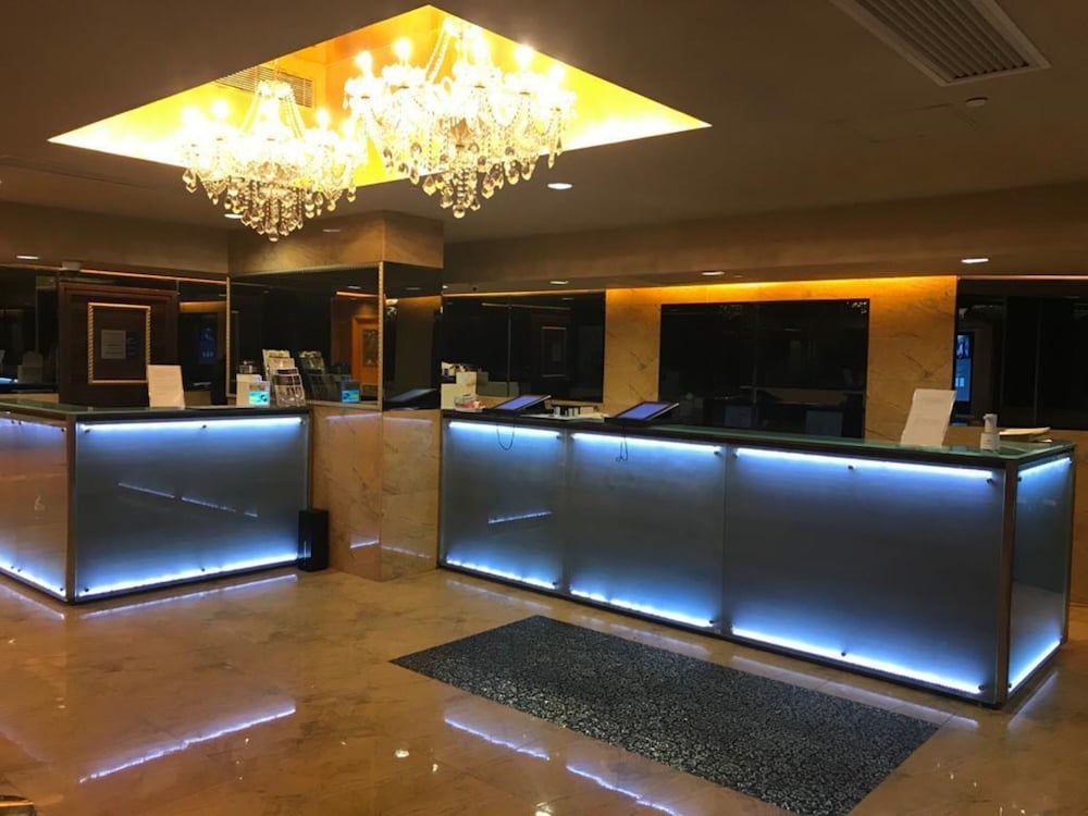 Ramada Grand Tsim Sha Tsui (Former Ramada Hong Kong Grand Tsim Sha Tsui)