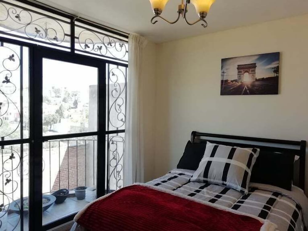 Zacatecas Vacations - Habitacion con vista a la Bufa - Property Image 32