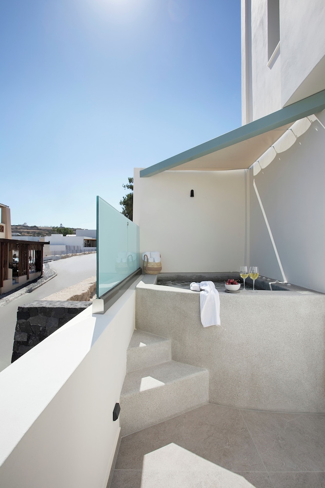 Katerina Villas 11 12 13 & 3PriveJacuzzi