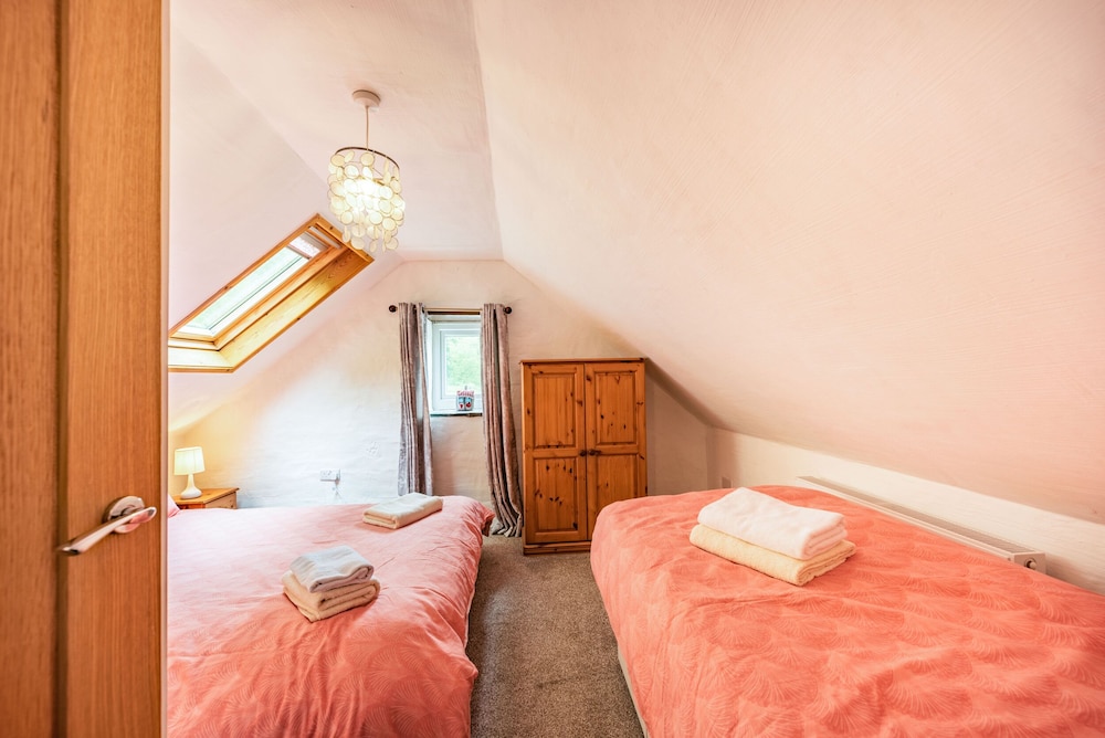 Pendre Cottage