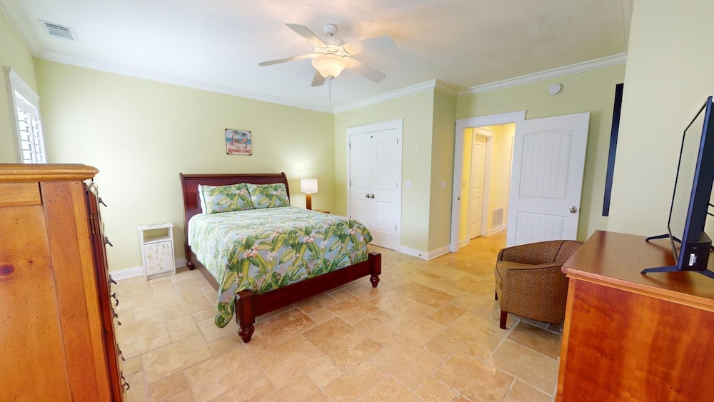 15 17th Street by Tybee Vacation Rentals