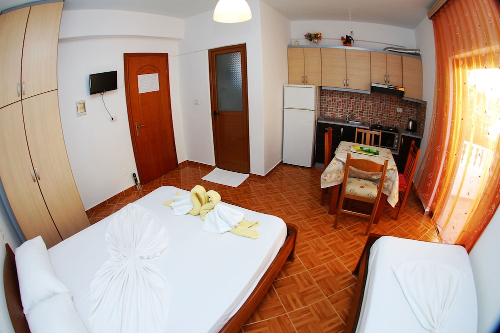 Vila Renato