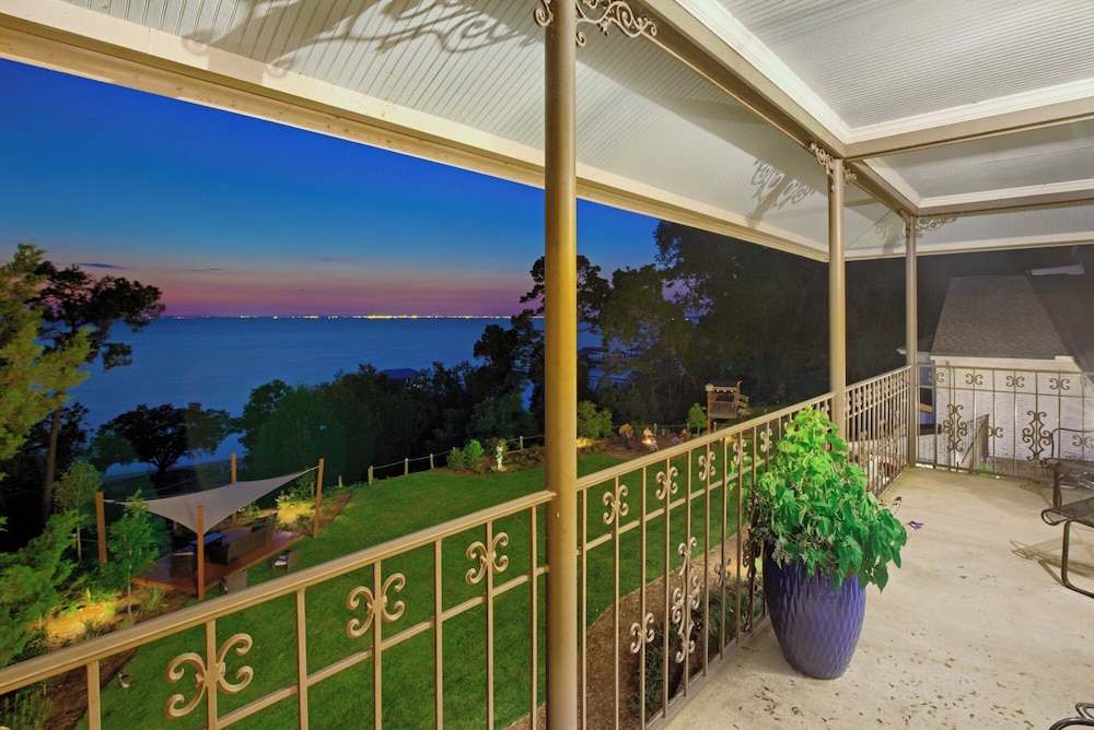 Jubilee Suites Boutique B&B