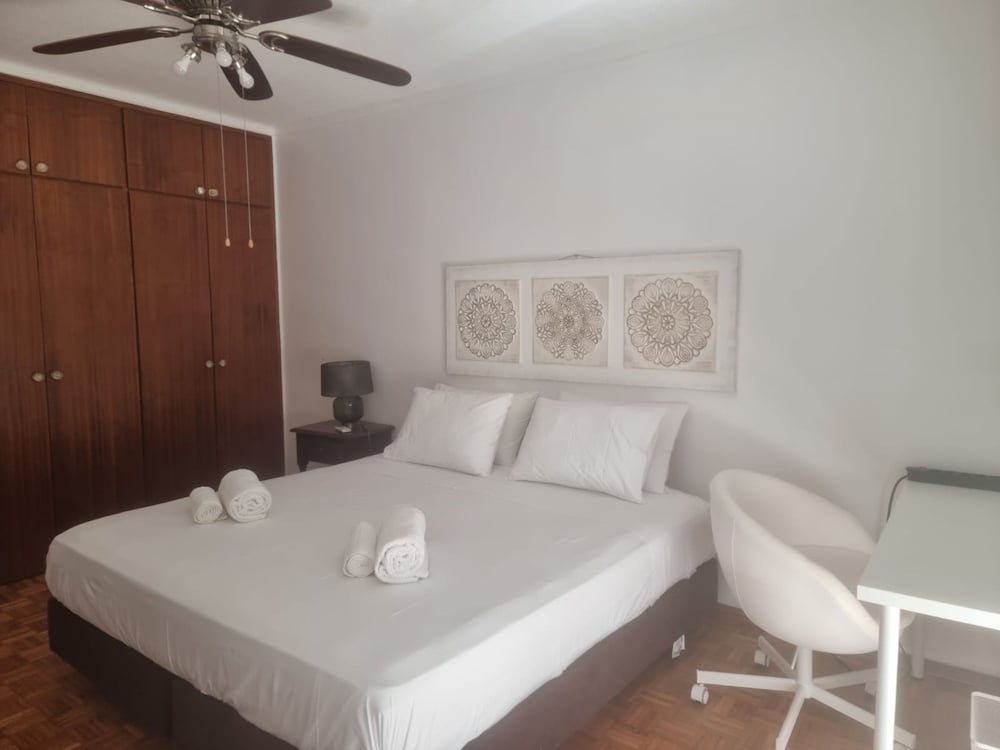 Central Faro Luxury Flat 3 Balconies