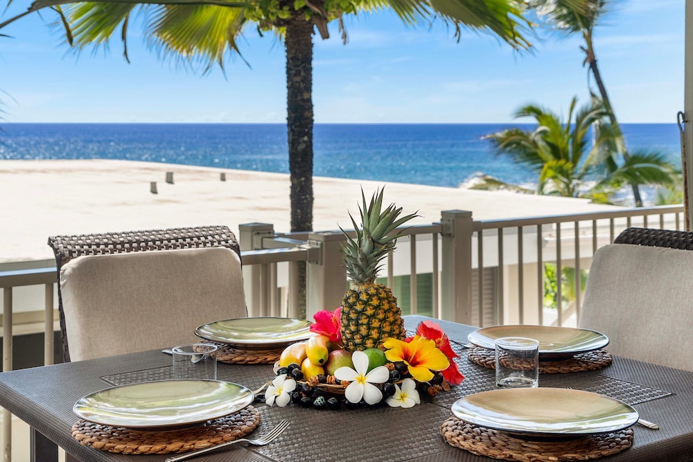 Ocean View Unit w Lanai - AC - Near Marketplace! - Vrkcv