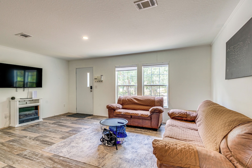 Bovees Riverhouse dunnellon Family Getaway!