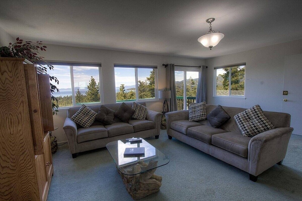 Hch1475 - Heavenly Lake View Retreat 5 Bedroom Home