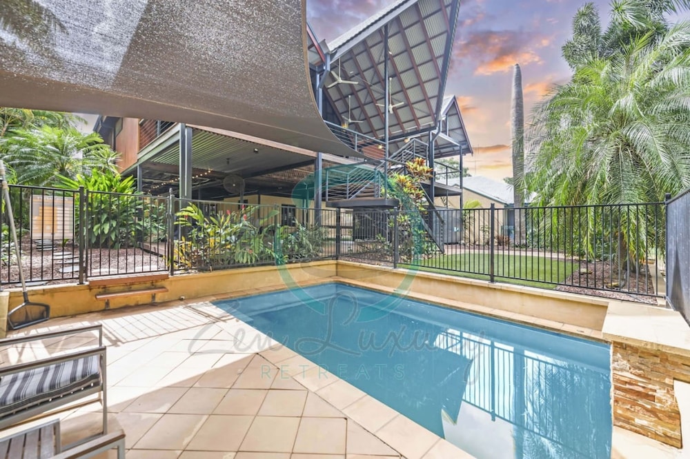 Picturesque Tranquil - Pool - BBQ - Golf Course