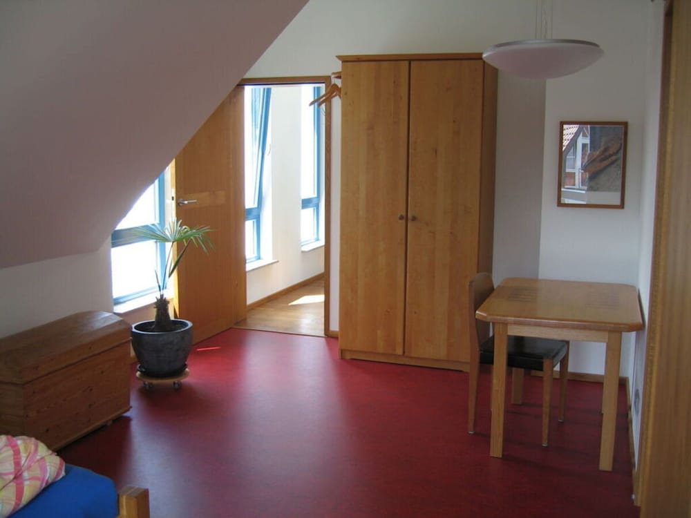 Engemann Modern Retreat