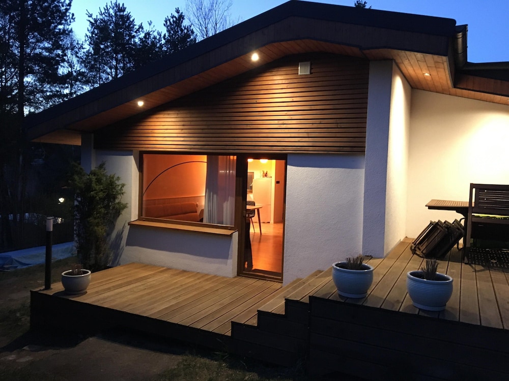 Friendly Holiday Home Near the Lake
