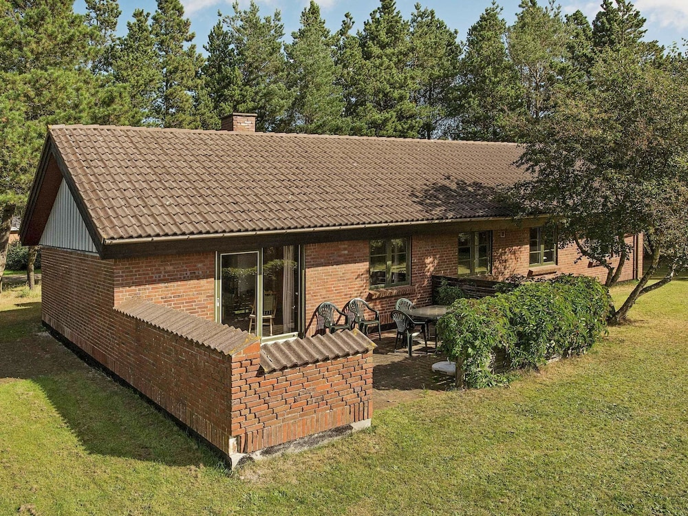 6 Person Holiday Home in NÃ¸rre Nebel