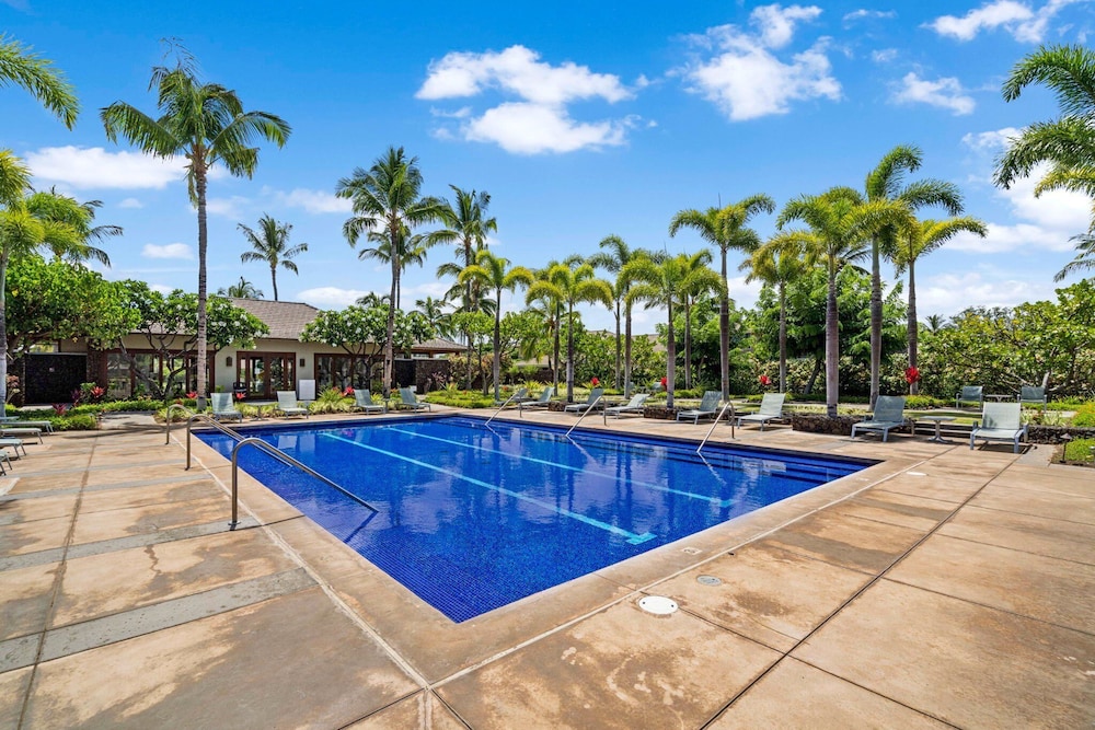 Private Beach Access Includes Concierge Outdoor Spacious Lanai!