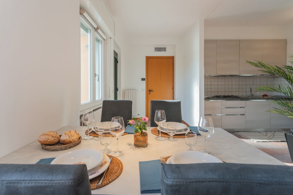The Secret Lake View by Rent all Como